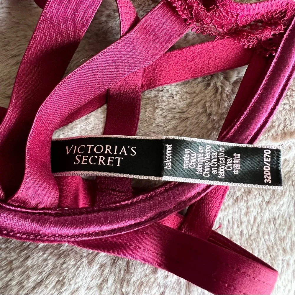 victoria's secret | very sexy balconet red strappy bra 32DD